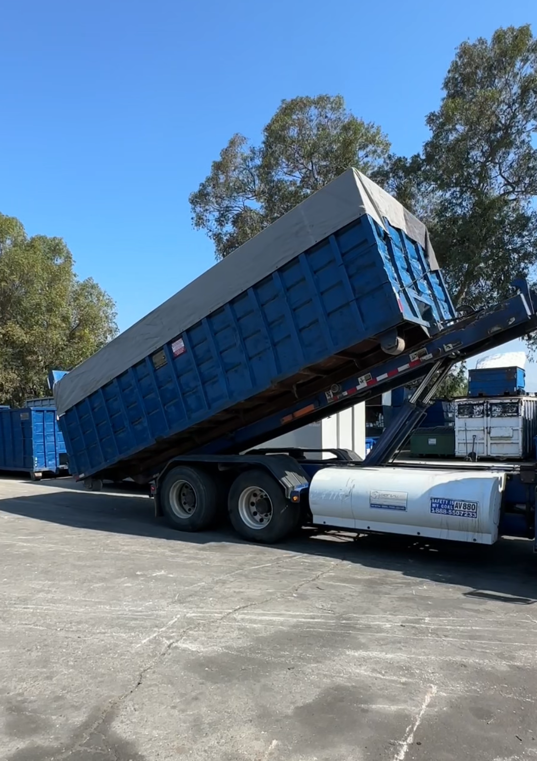 Dumpster rental, trash bin rental, long beach dumpster, Wilmington trash, Los Angeles dumpster rental, Montebello trash bin rental 